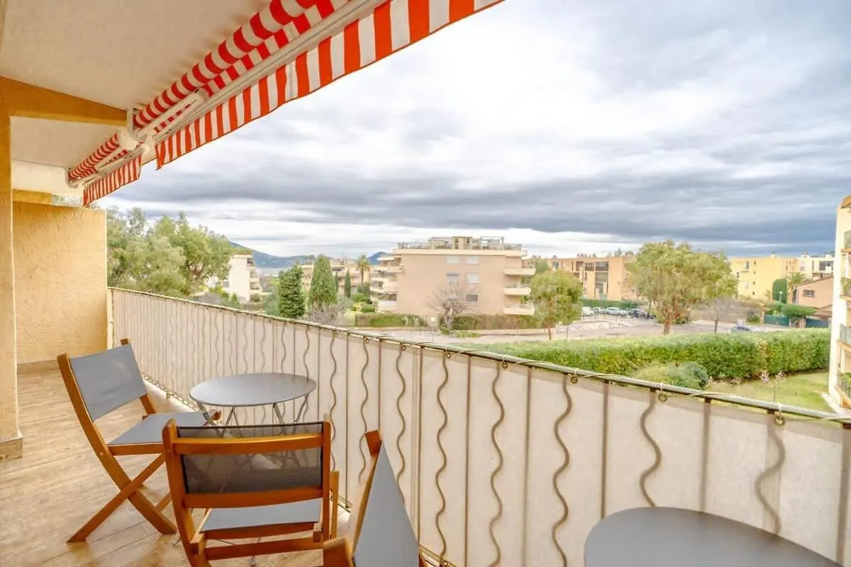 Appartement Saint-Tropez With Parking Apartment