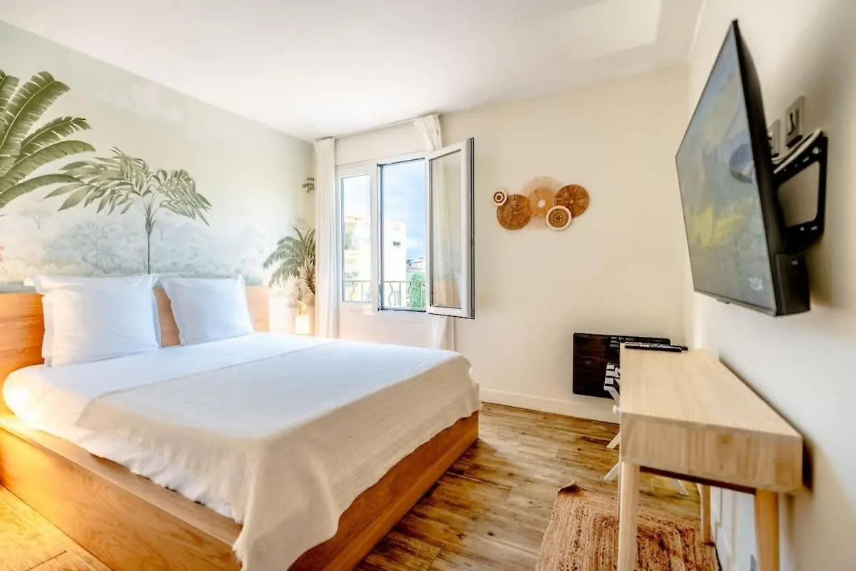 Appartement Saint-Tropez With Parking Apartment